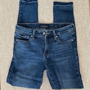 Lucky Brand Blue Skinny Jeans with Classic Denim Style